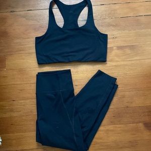 Girlfriend Collective Black Compressive Set